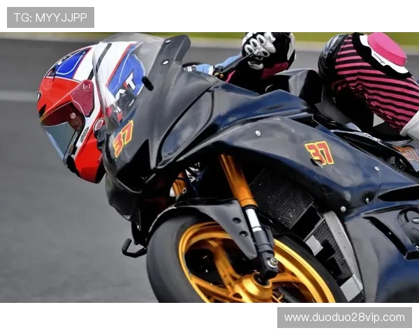 摩托车世界锦标赛赛季精彩纷呈 车手争夺激烈技术与速度双重较量